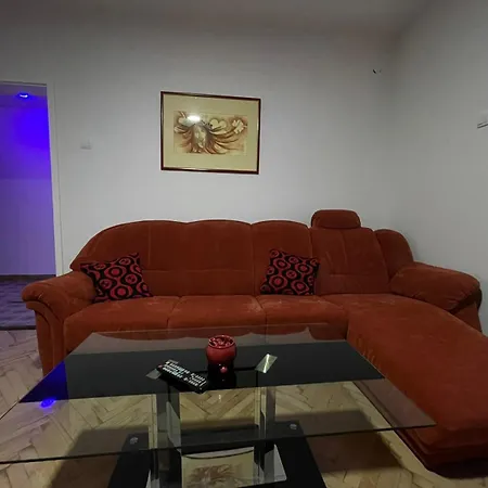 Apartment Sweet Dreams